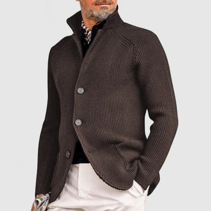 Marc | Effortless Warmth with Tailored Edge
